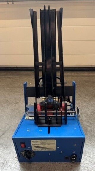 Inlegvel dispenser Sure-Feed, SE-900-EI, blauw, bouwjaar 2012